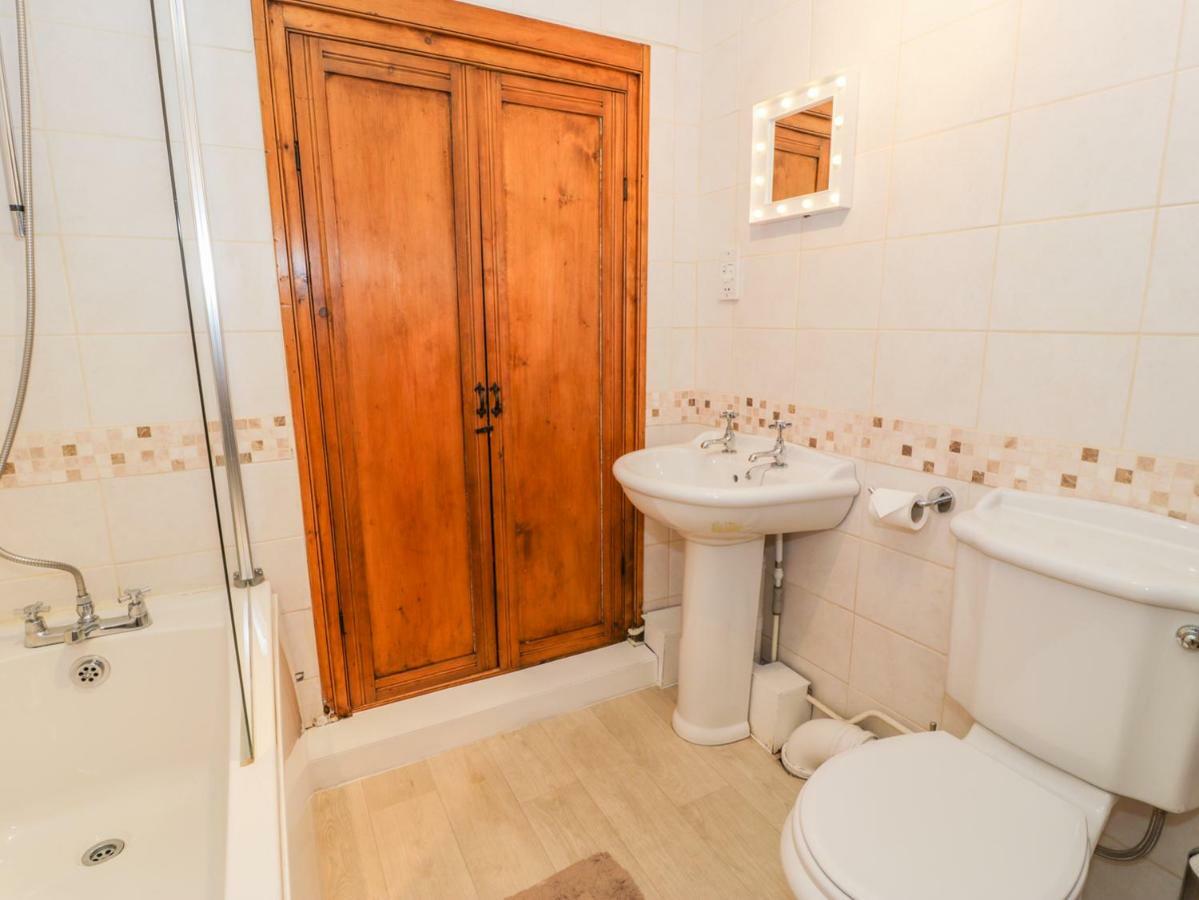 Penllyn House Villa Bala Bagian luar foto